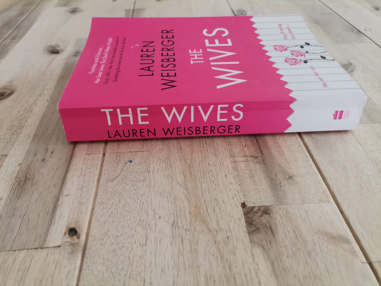 The Wives – Lauren Weisberger