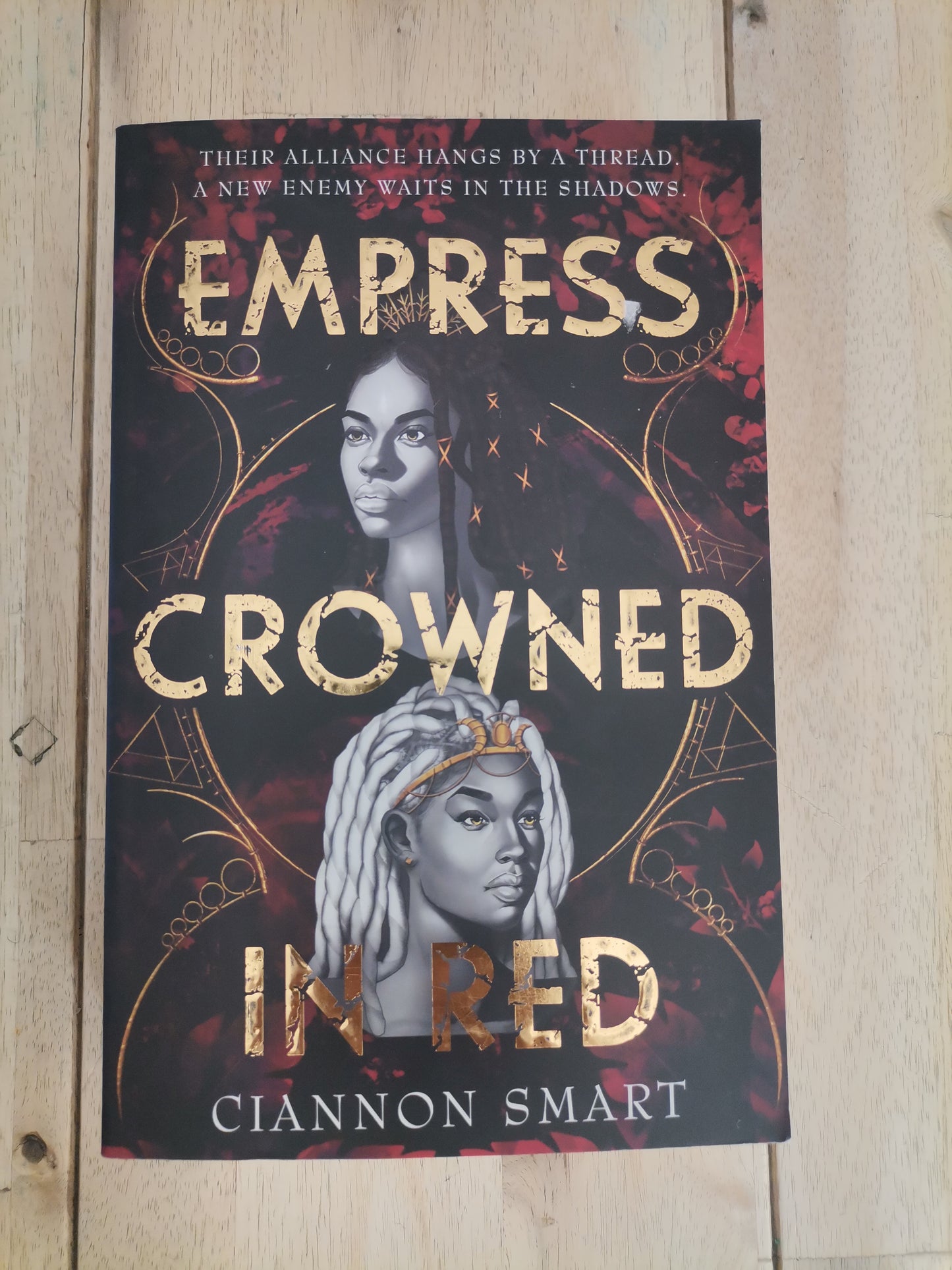 Empress Crowned in Red by Ciannon Smart - Paperback
