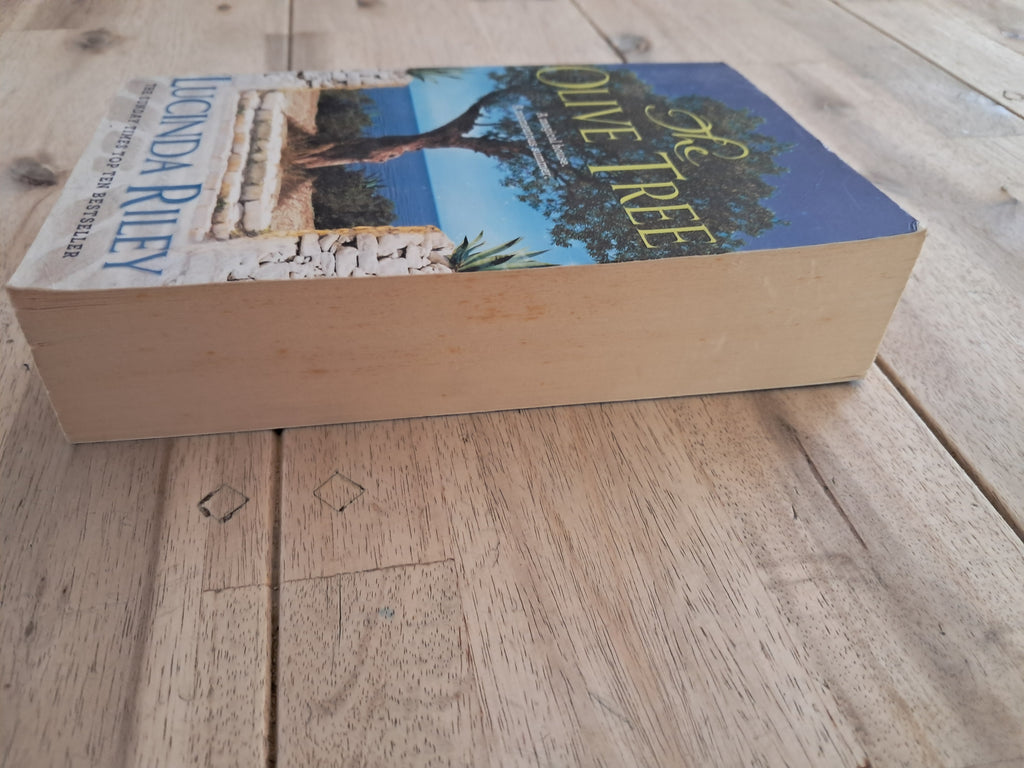 The Olive Tree – Lucinda Riley