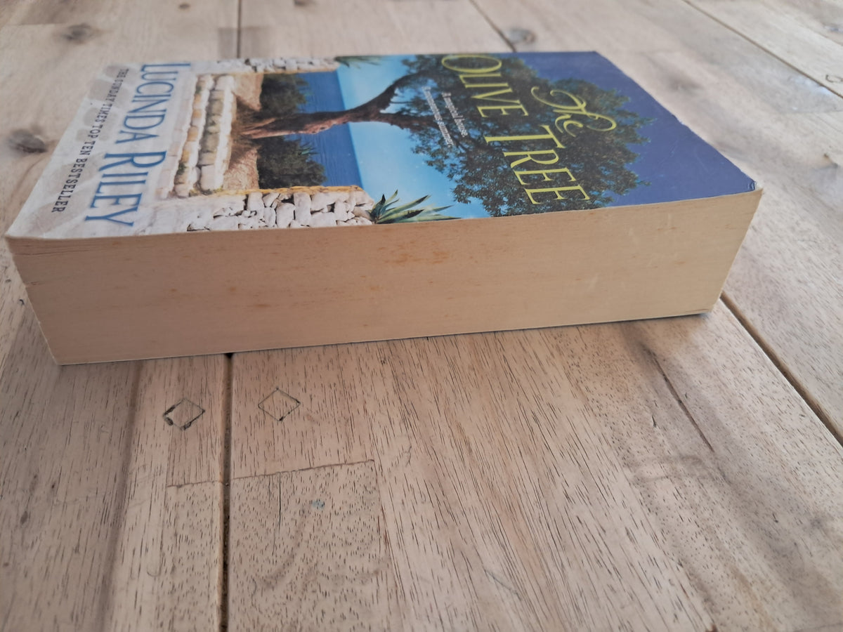 The Olive Tree – Lucinda Riley