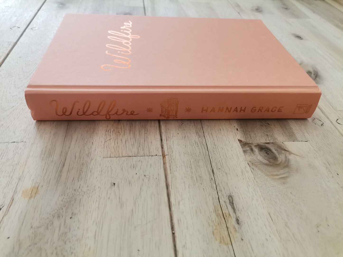 Wildfire – Hannah Grace
