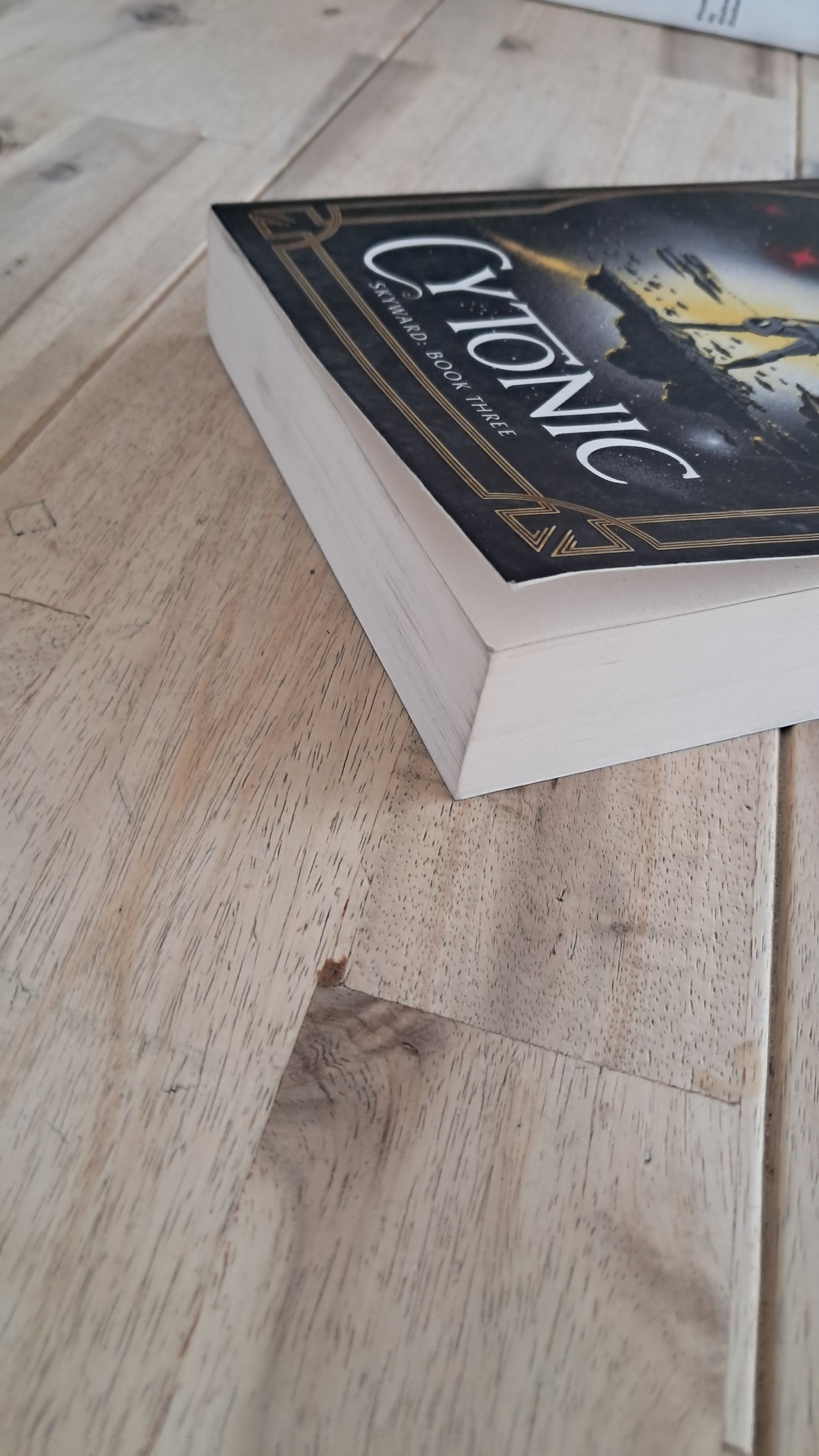 Cytonic – Brandon Sanderson