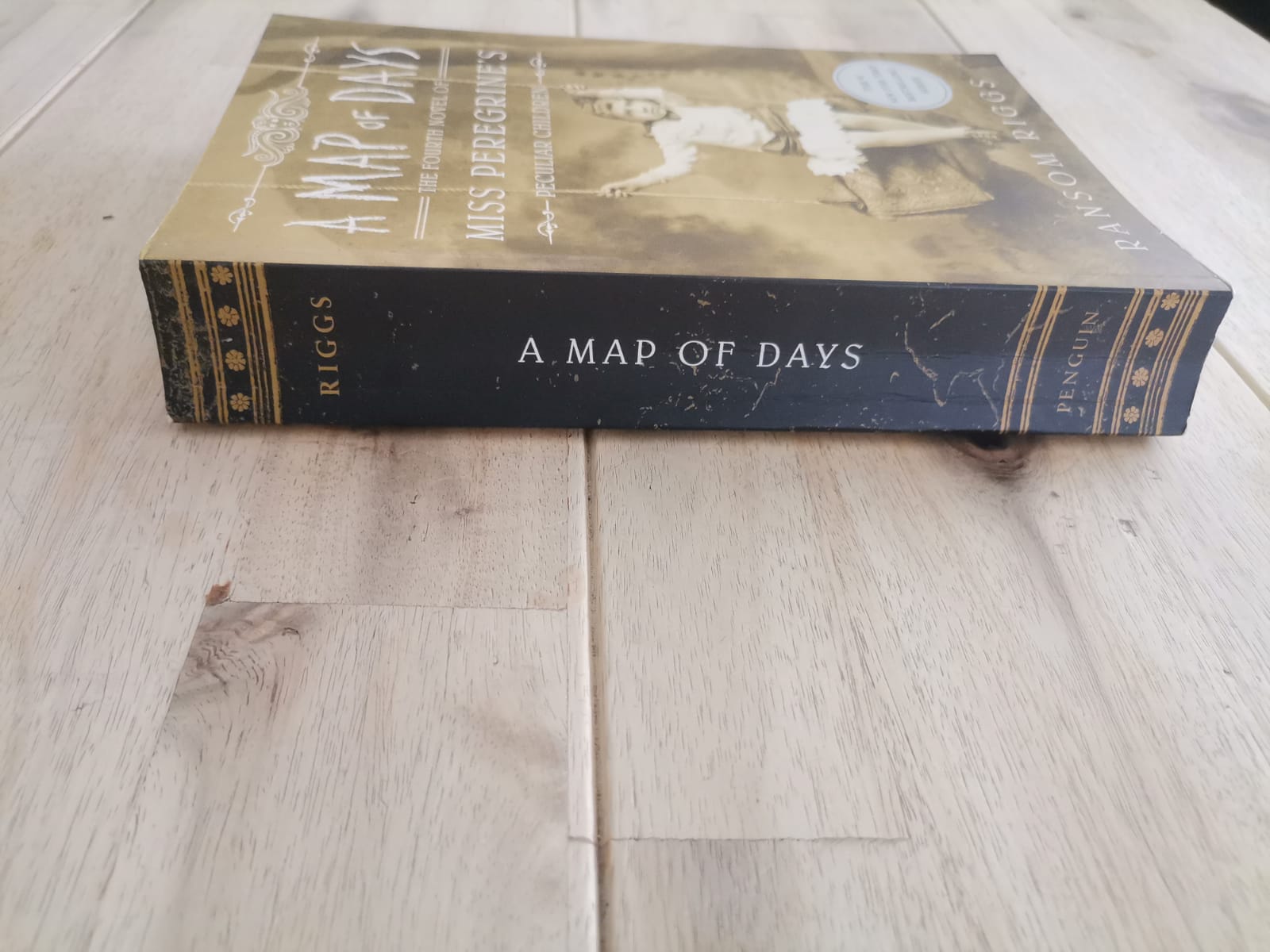 A Map of Days – Ransom Riggs