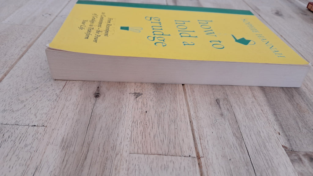 How to Hold a Grudge – Sophie Hannah
