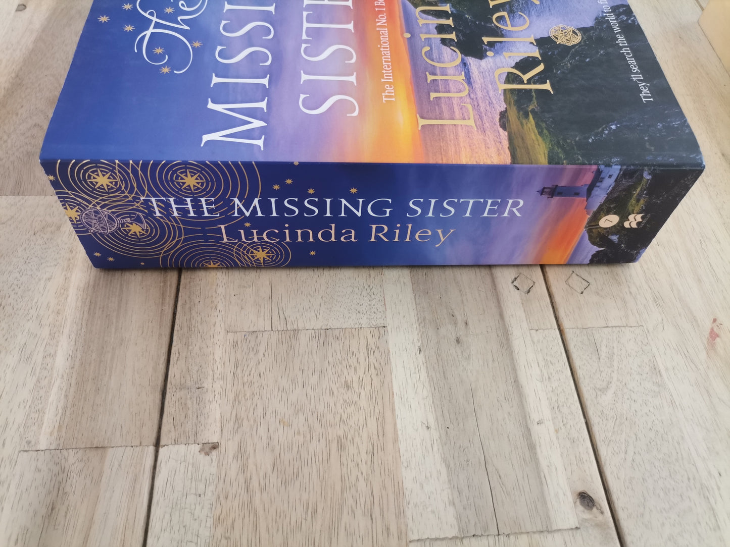 The Moon Sister by Lucinda Riley - Trade Paperback