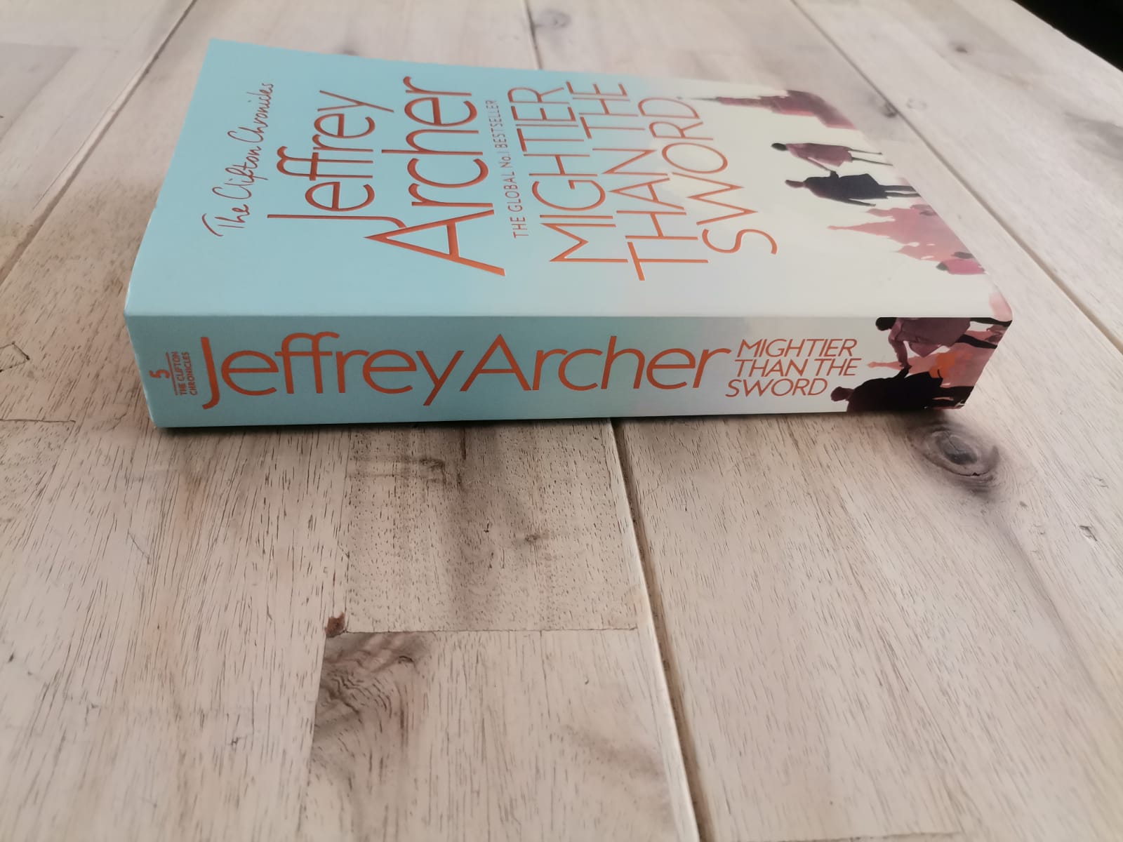 Mightier Than the Sword – Jeffrey Archer