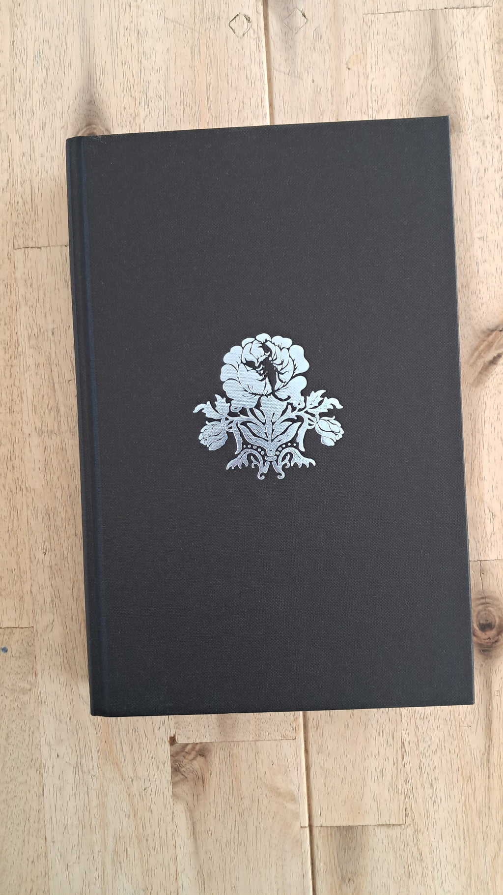 The Familiar – Leigh Bardugo