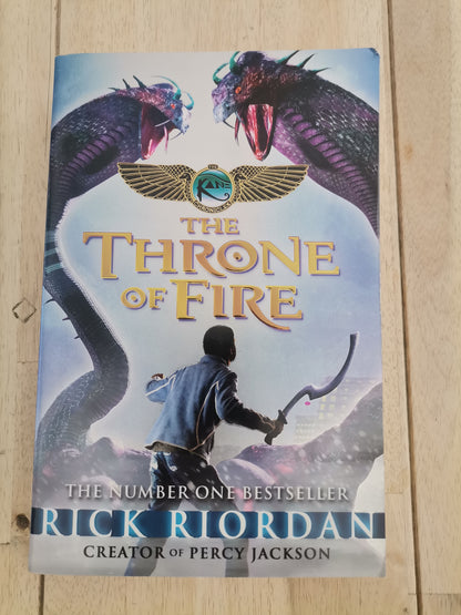 The Throne Of Fire  (The Kane Chronicles Book 2) by Rick Riordan