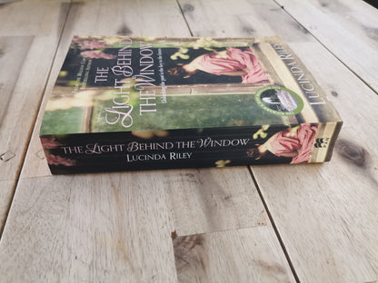 The Light Behind the Window – Lucinda Riley