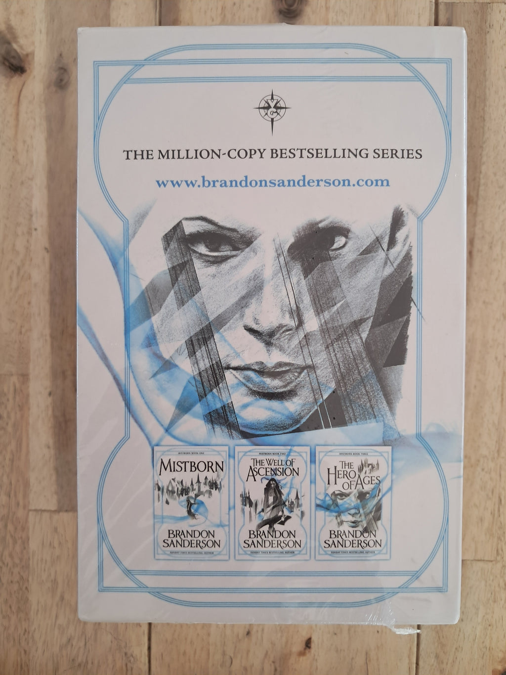 Mistborn Trilogy Boxed Set (Mistborn Era One #1-3) – Brandon Sanderson