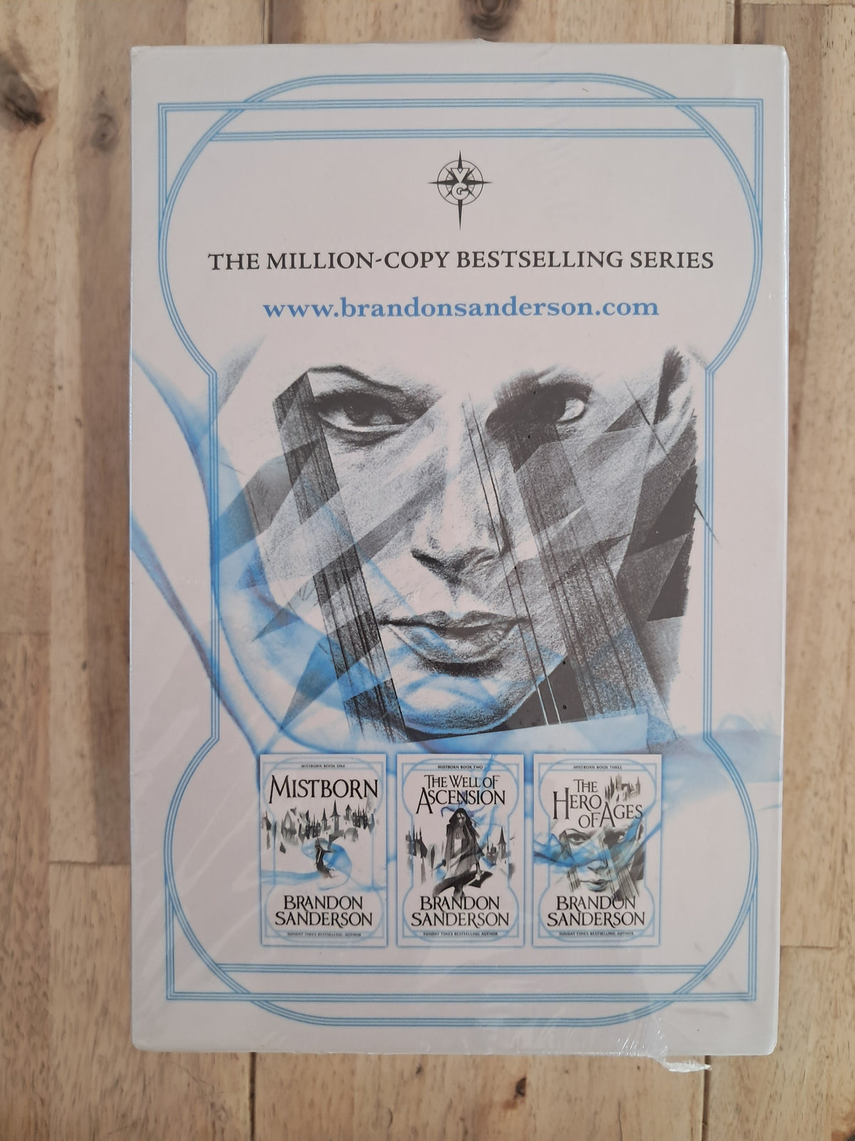 Mistborn Trilogy Boxed Set (Mistborn Era One #1-3) – Brandon Sanderson
