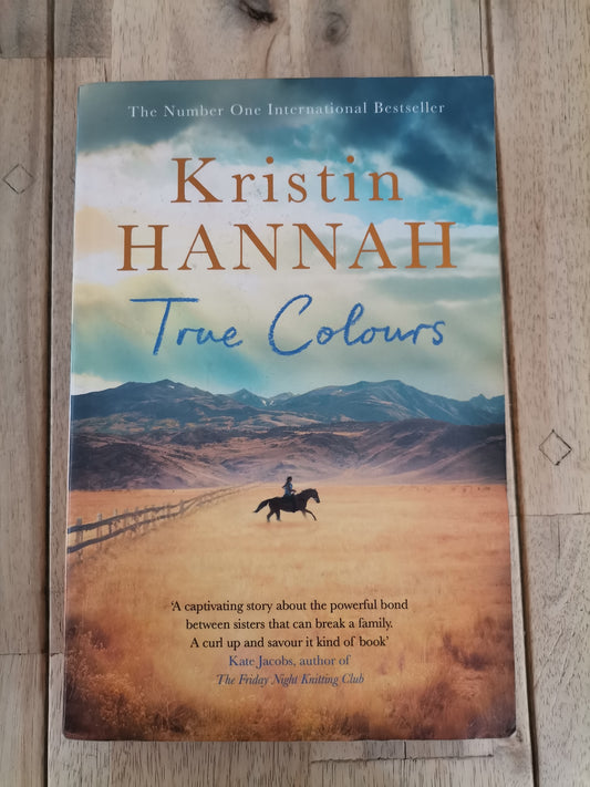 True Colours by Kristin Hannah - Paperback