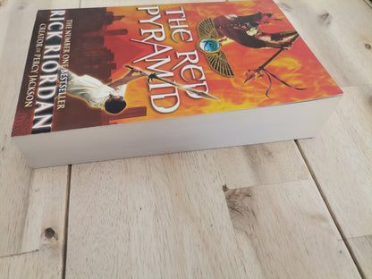 The Red Pyramid (The Kane Chronicles Book1) by Rick Riordan