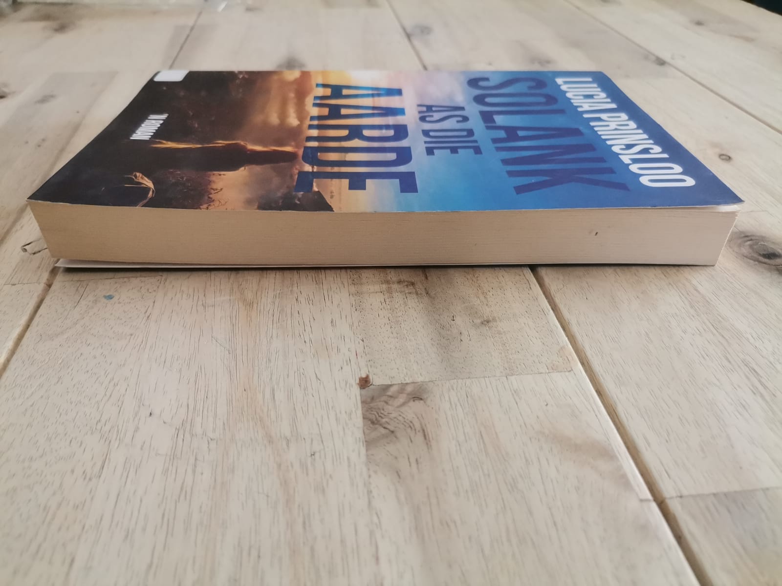 So lank as die aarde – Lucia Prinsloo