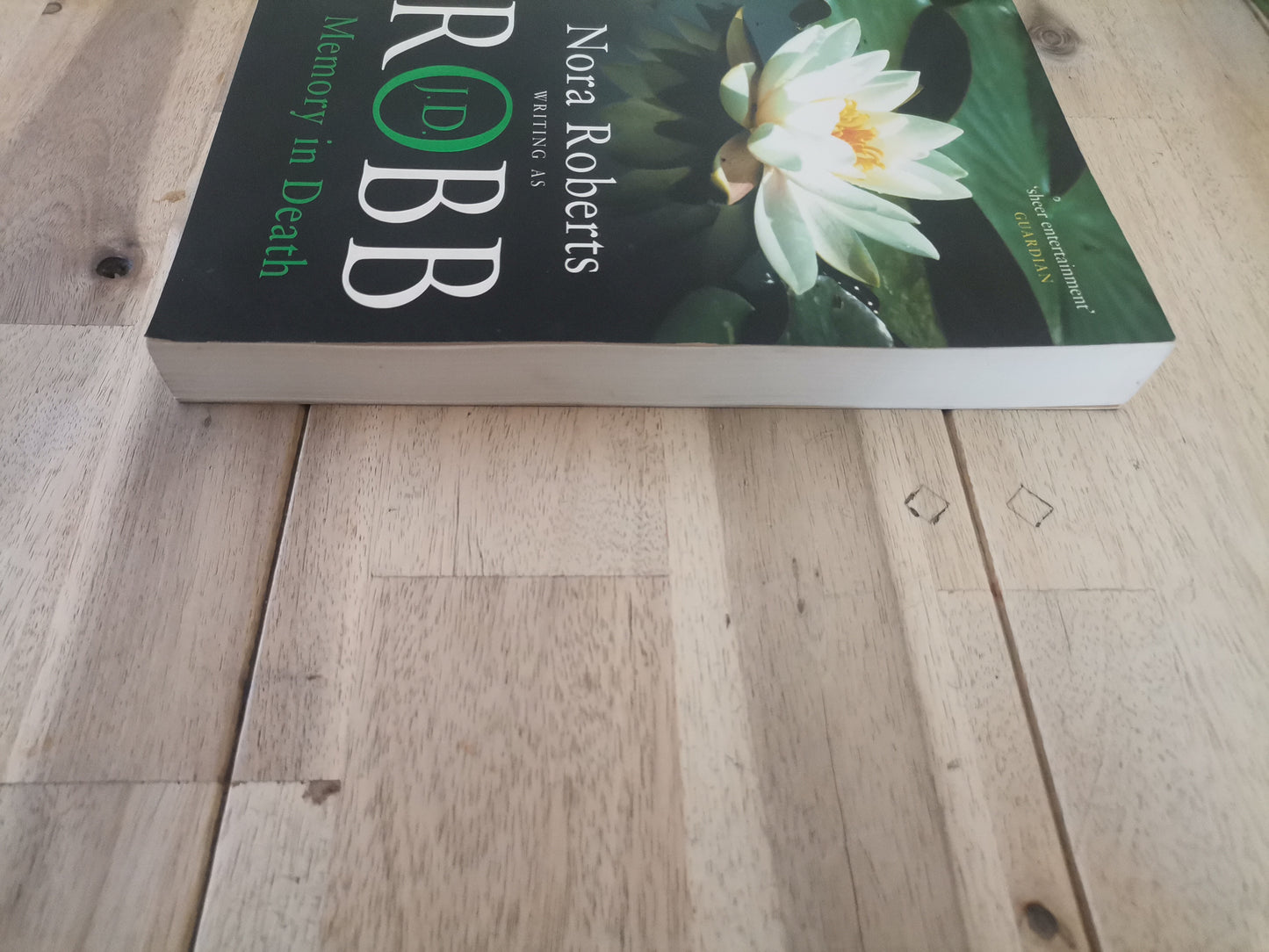 Memory in Death - J.D. Robb