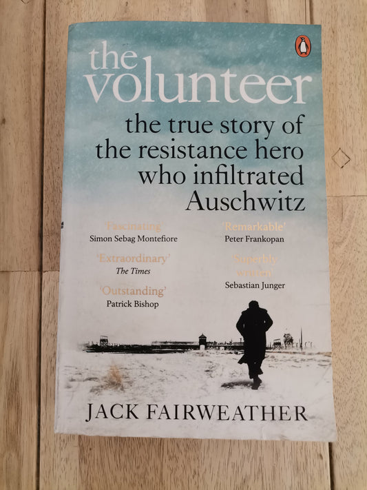 The Volunteer by Jack Fairweather - Paperback
