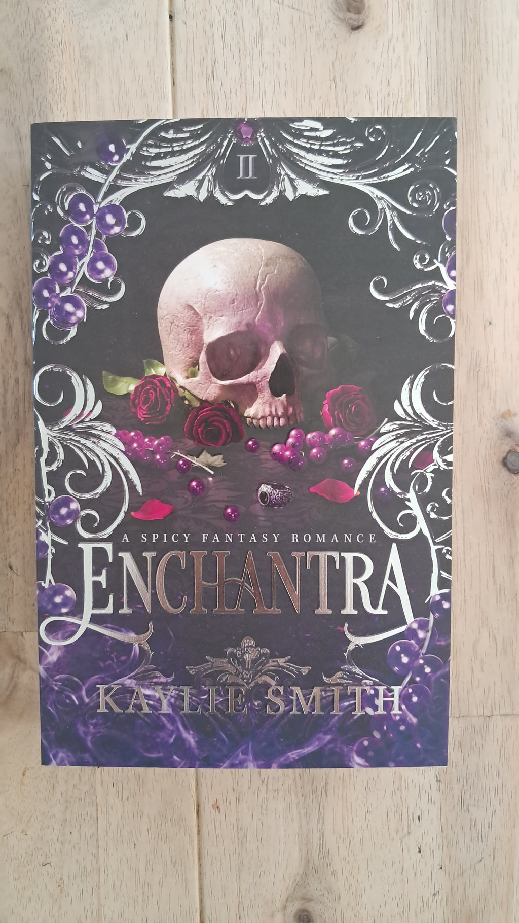 Enchantra – Kaylie Smith