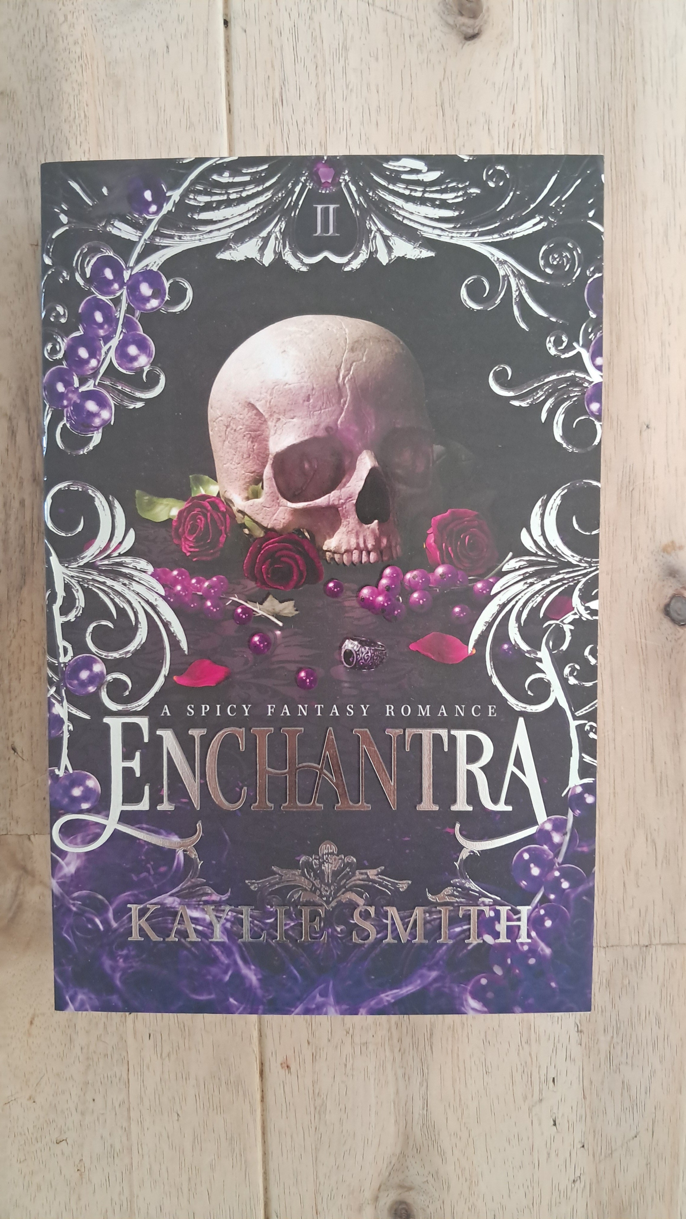 Enchantra – Kaylie Smith