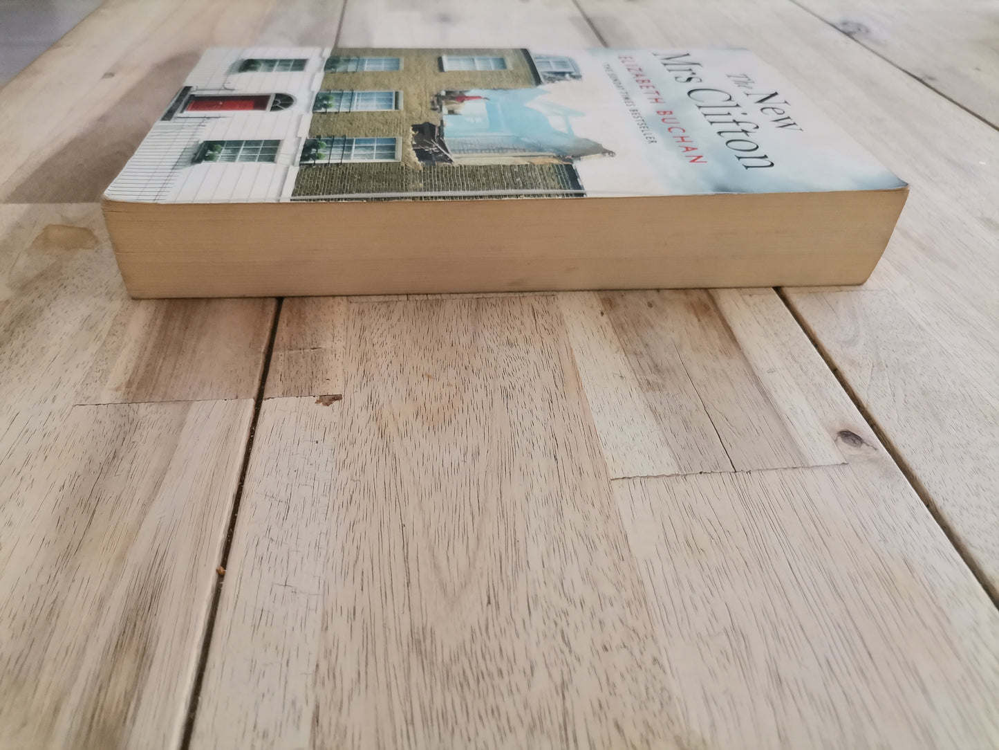 The New Mrs Clifton by Elizabeth Buchan