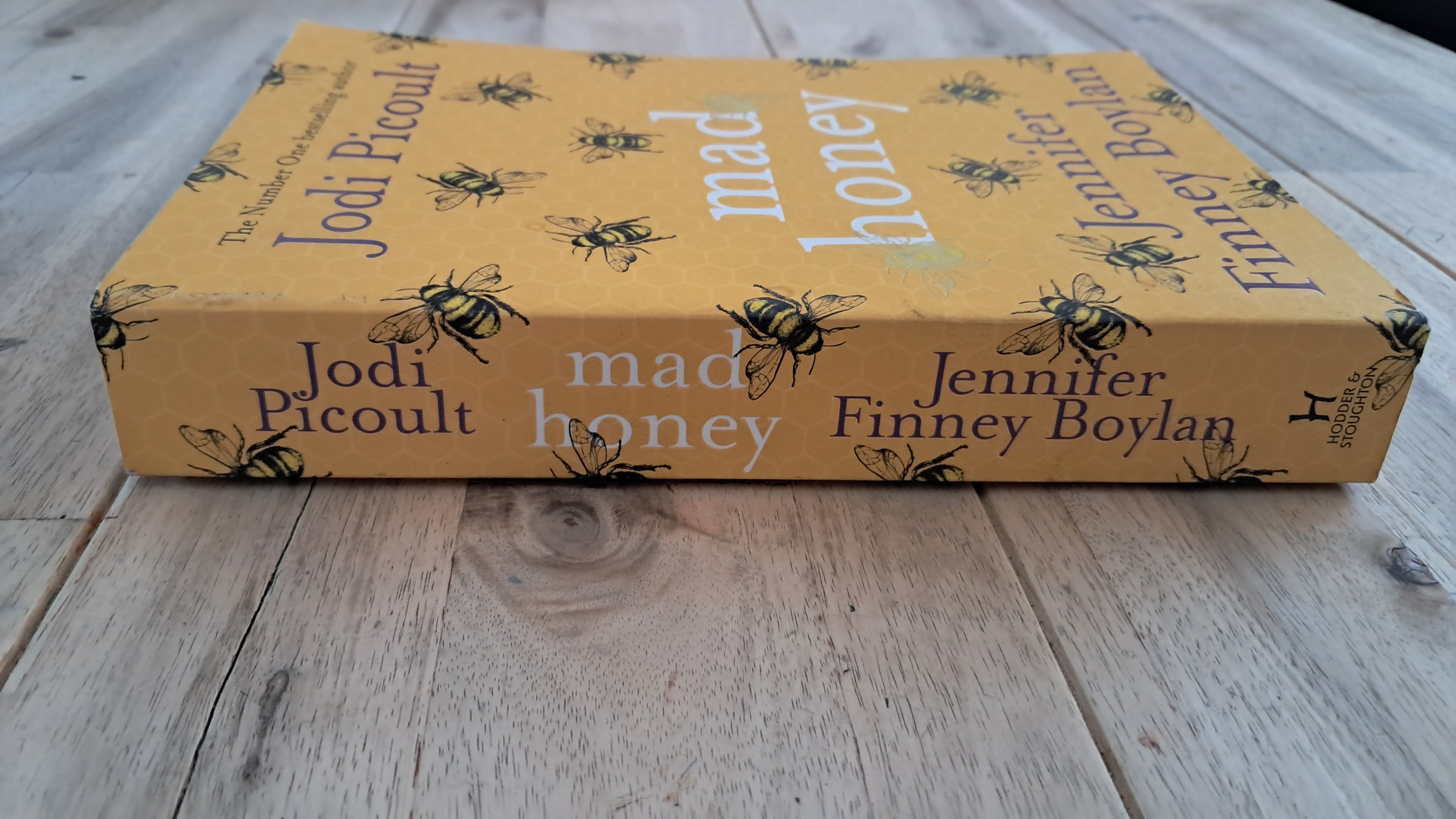 Mad Honey – Jodi Picoult & Jennifer Finney Boylan