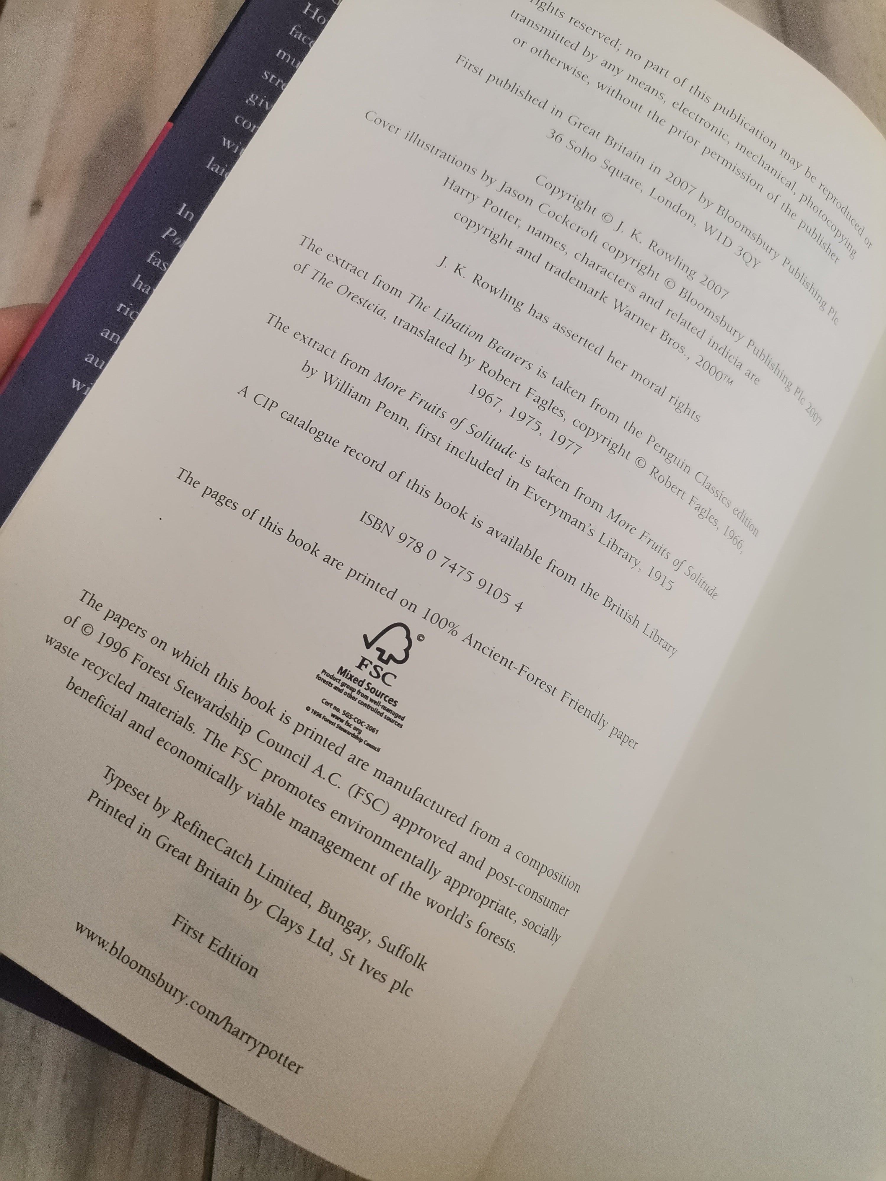 Harry Potter and the Deathly Hallows - J.K. Rowling (First Edition)