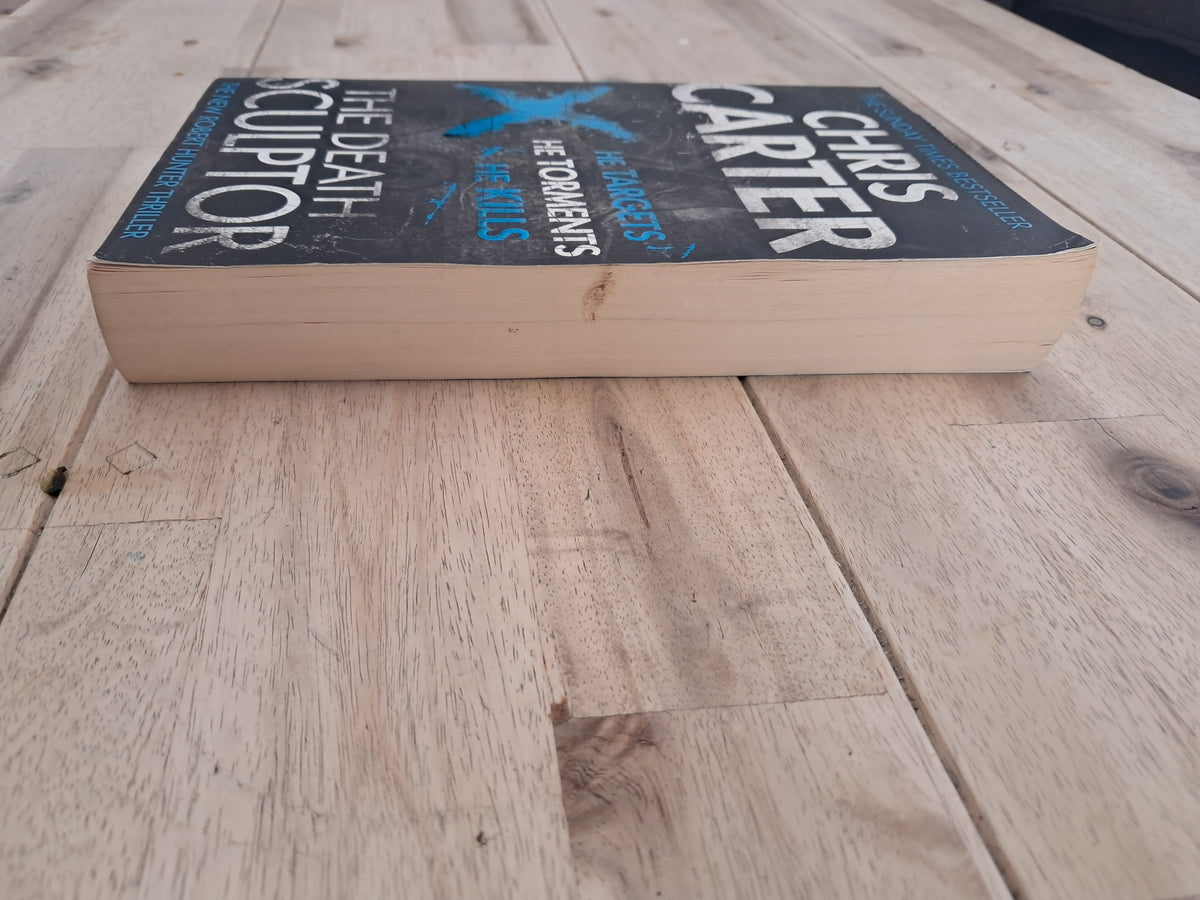 The Death Sculptor (Robert Hunter #4) – Chris Carter