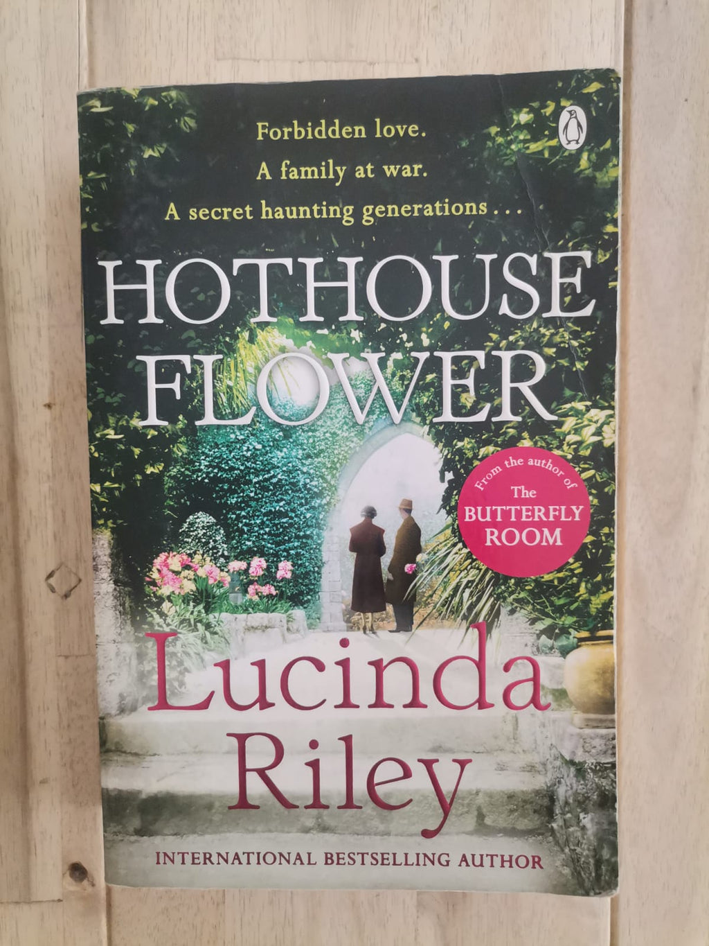 The Hothouse Flower – Lucinda Riley