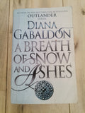 A Breath Of Snow And Ashes by Diana Gabaldon