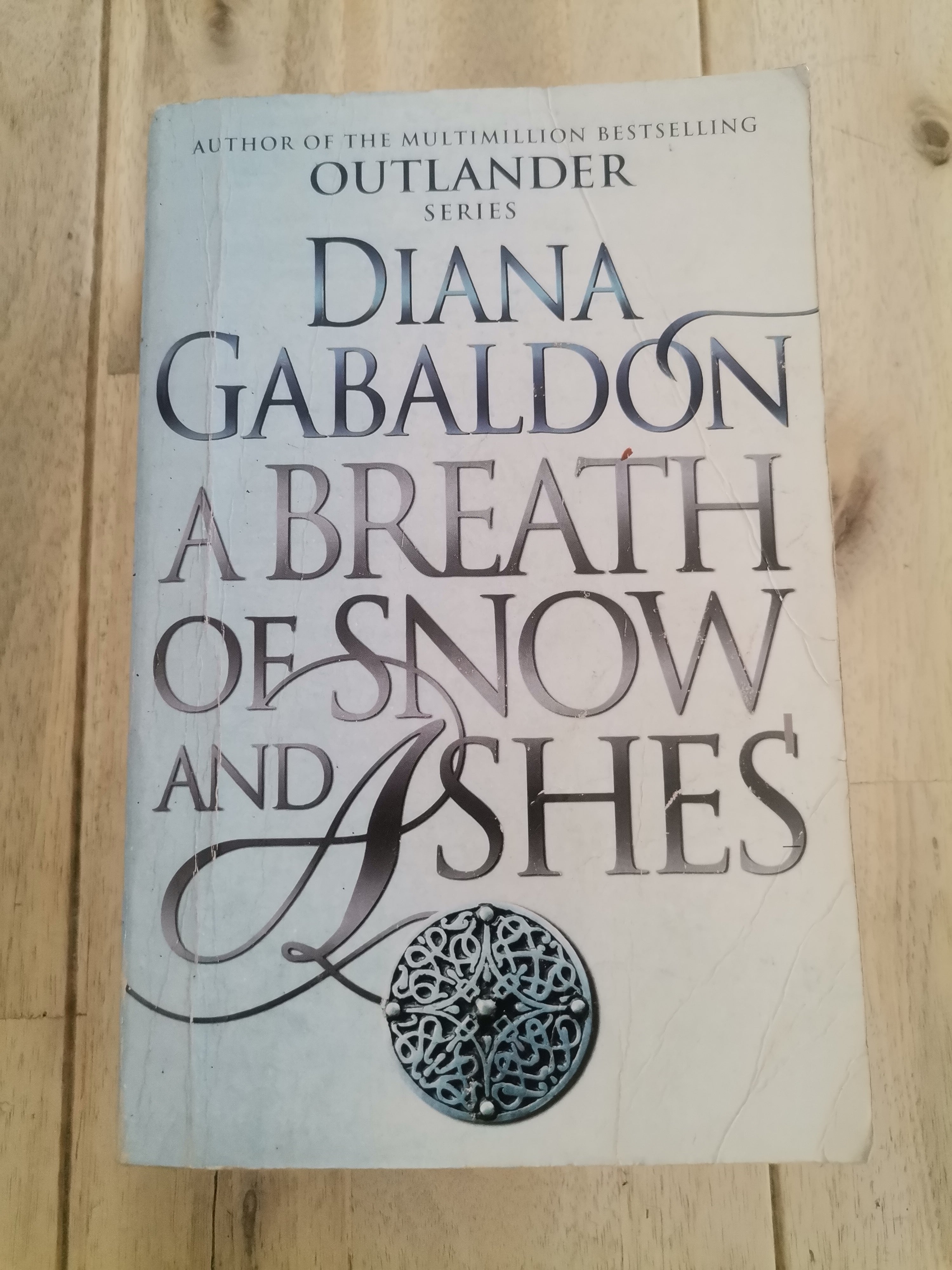 A Breath Of Snow And Ashes by Diana Gabaldon