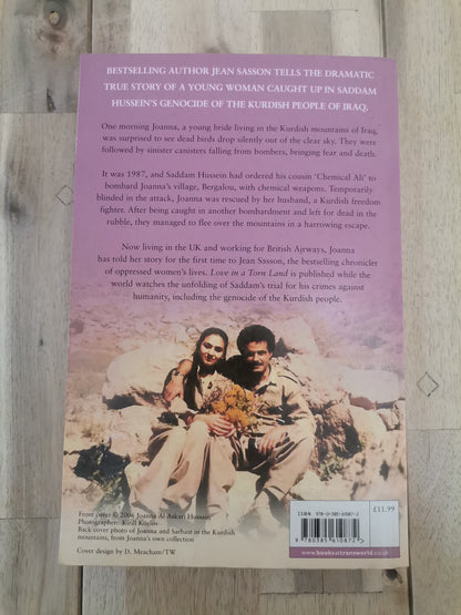 Love in a Torn Land - Jean Sasson