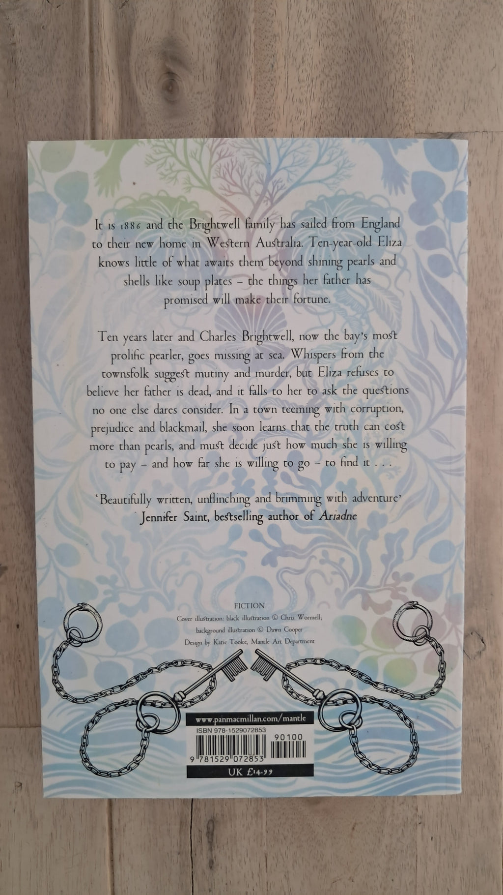Moonlight and the Pearler's Daughter – Lizzie Pook