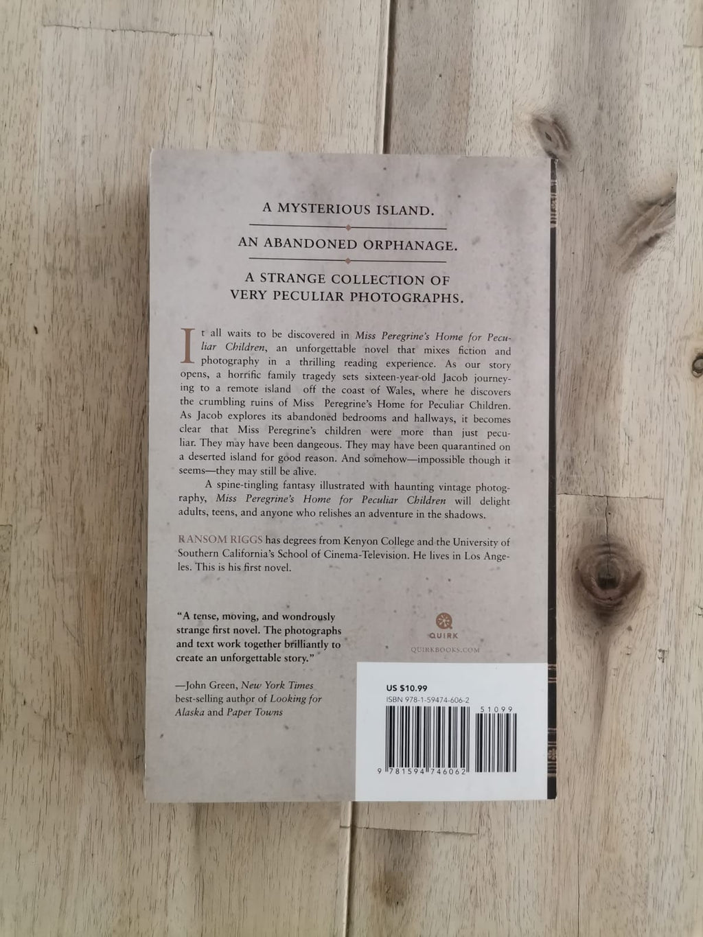 Miss Peregrine's Home for Peculiar Children – Ransom Riggs