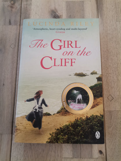 The Girl on the Cliff by Lucinda Riley