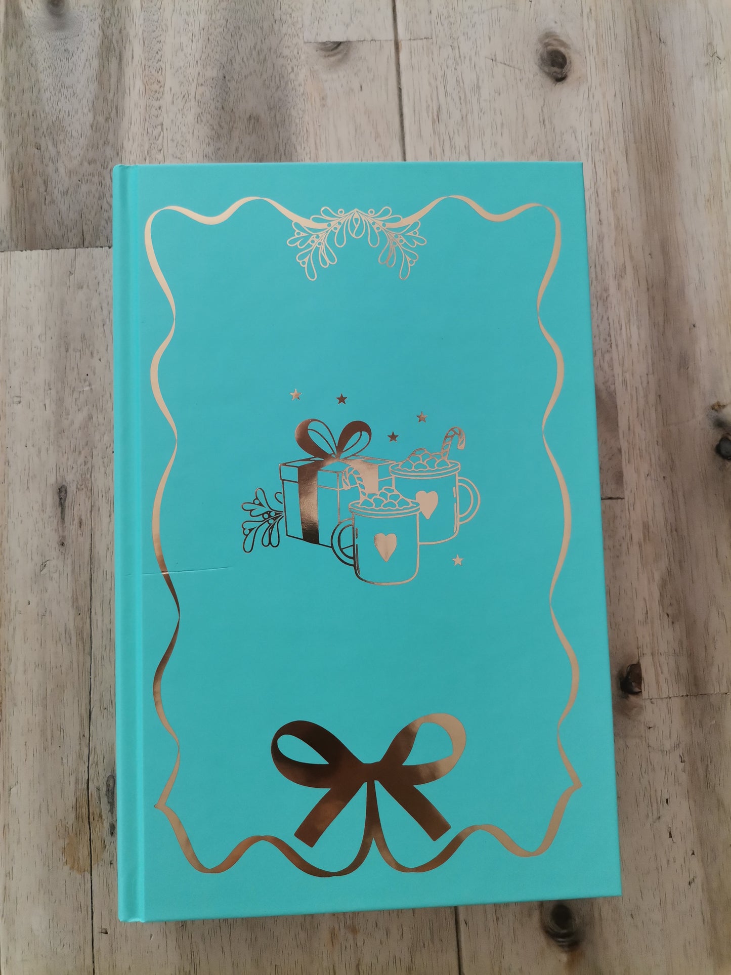 Holiday Ever After – Hannah Grace