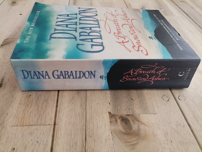 A Breath Of Snow And Ashes by Diana Gabaldon