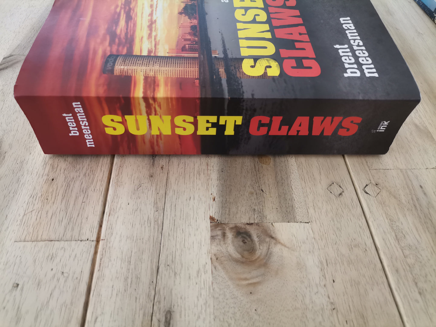 Sunset Claws: A Chronicle of a Generation (Books 1–3) – Brent Meersman