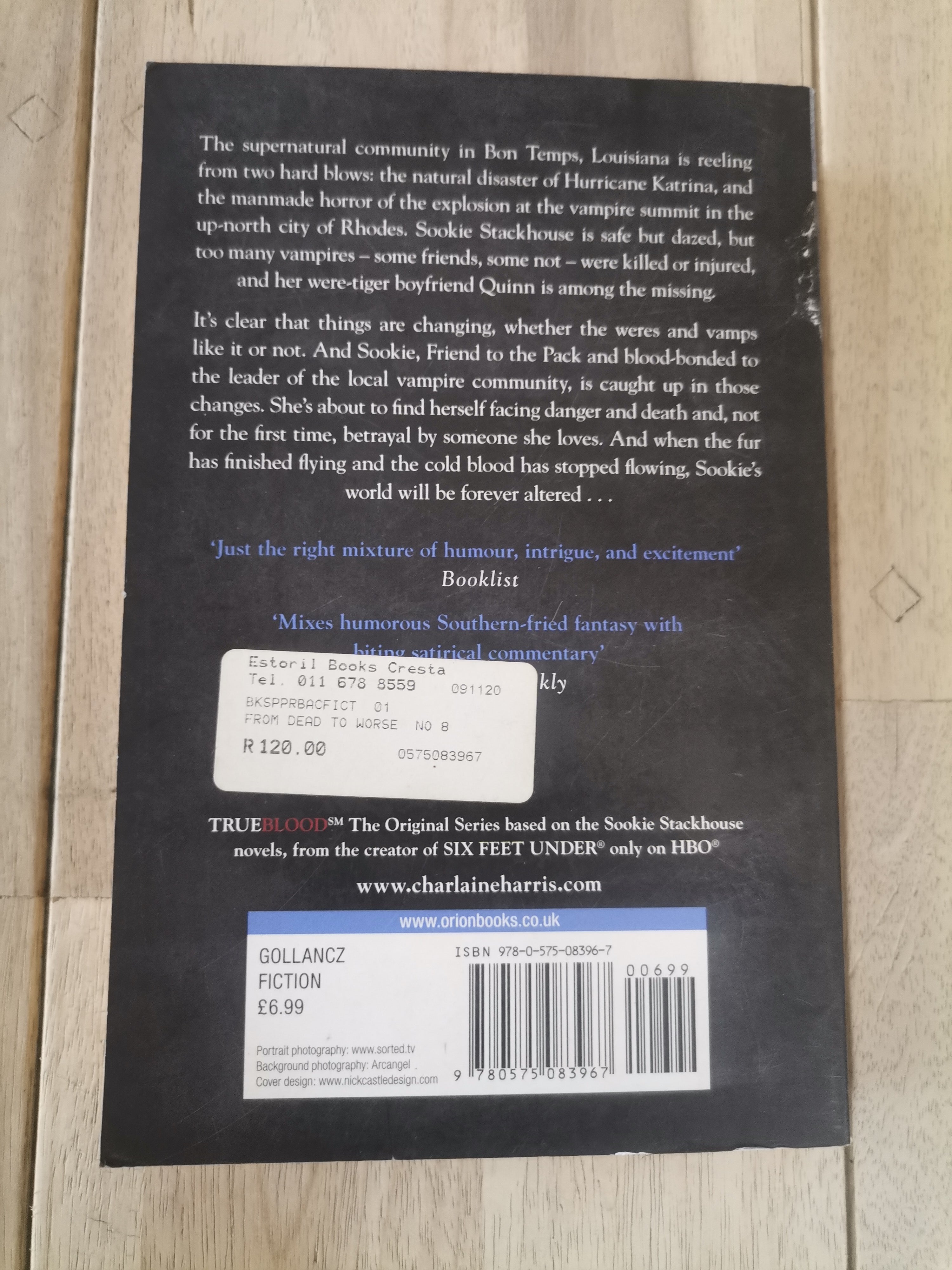 Dead as a Doornail by Charlaine Harris