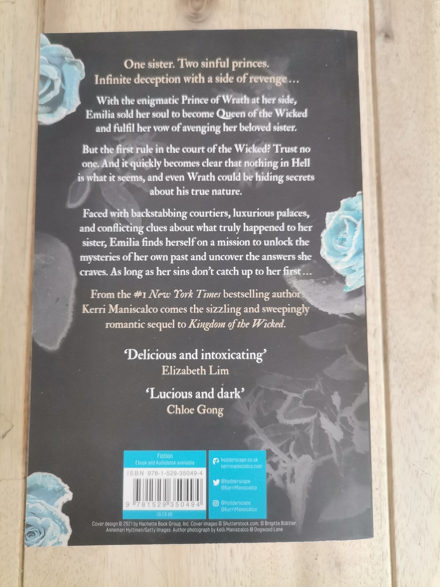 Kingdom of the Cursed by Kerri Maniscalco - Paperback