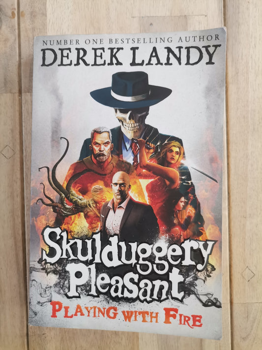 Skullduggery Pleasant Playing With Fire Book 2 Derek Landy