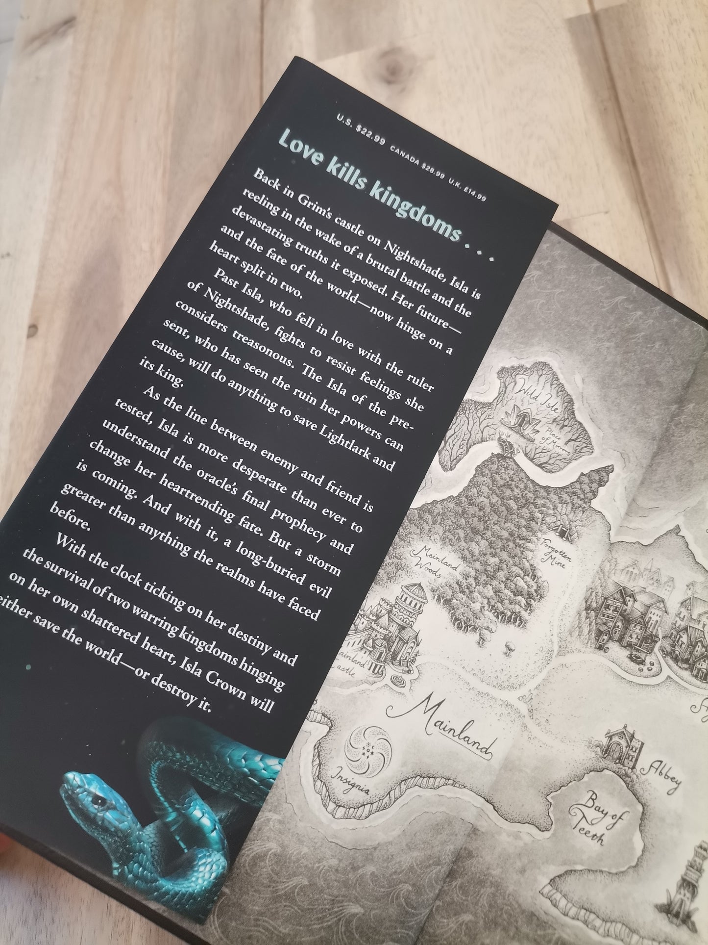 Skyshade (Lightlark Saga #3) by Alex Aster