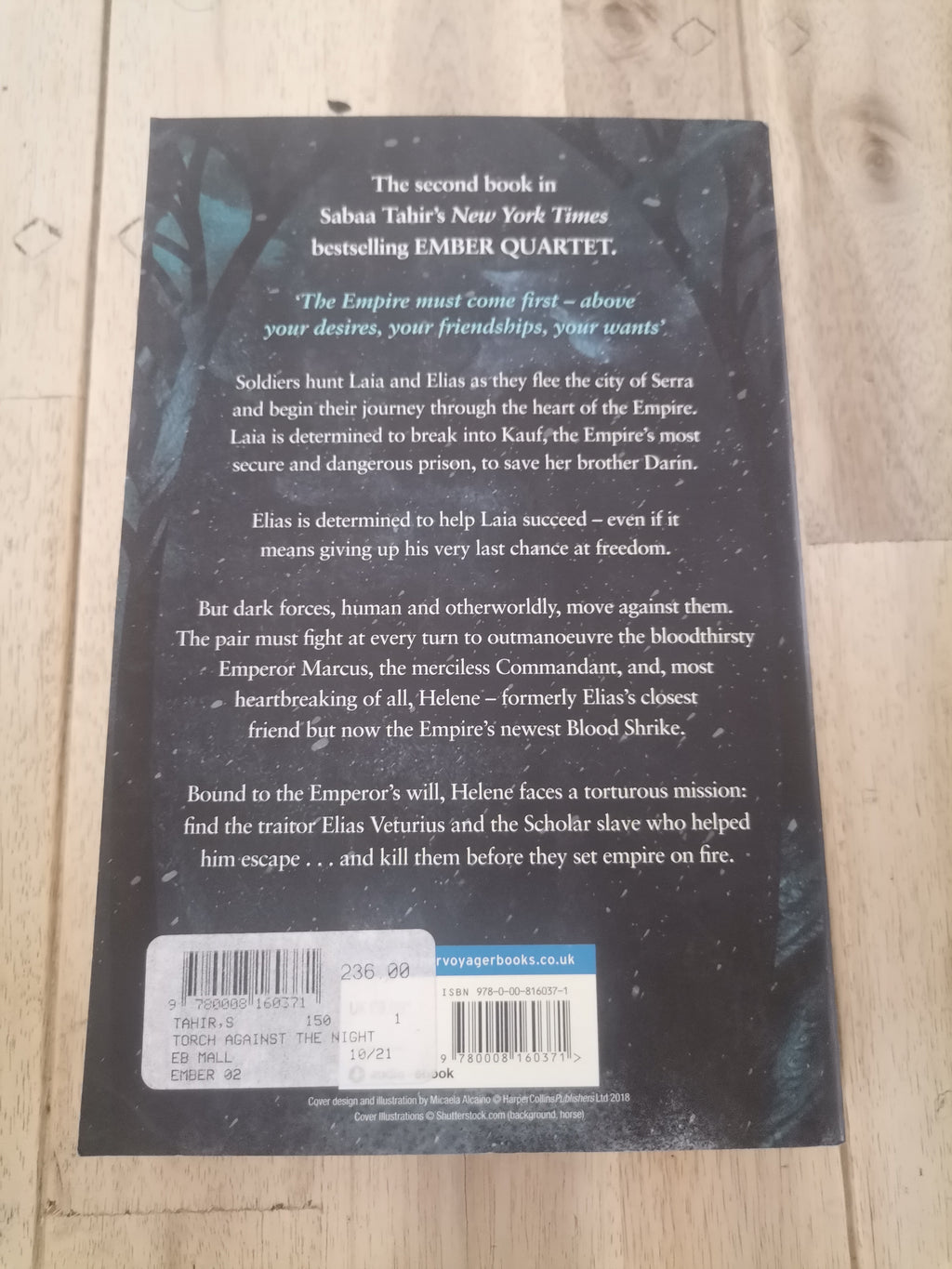 A Torch Against the Night - Sabaa Tahir (Paperback)