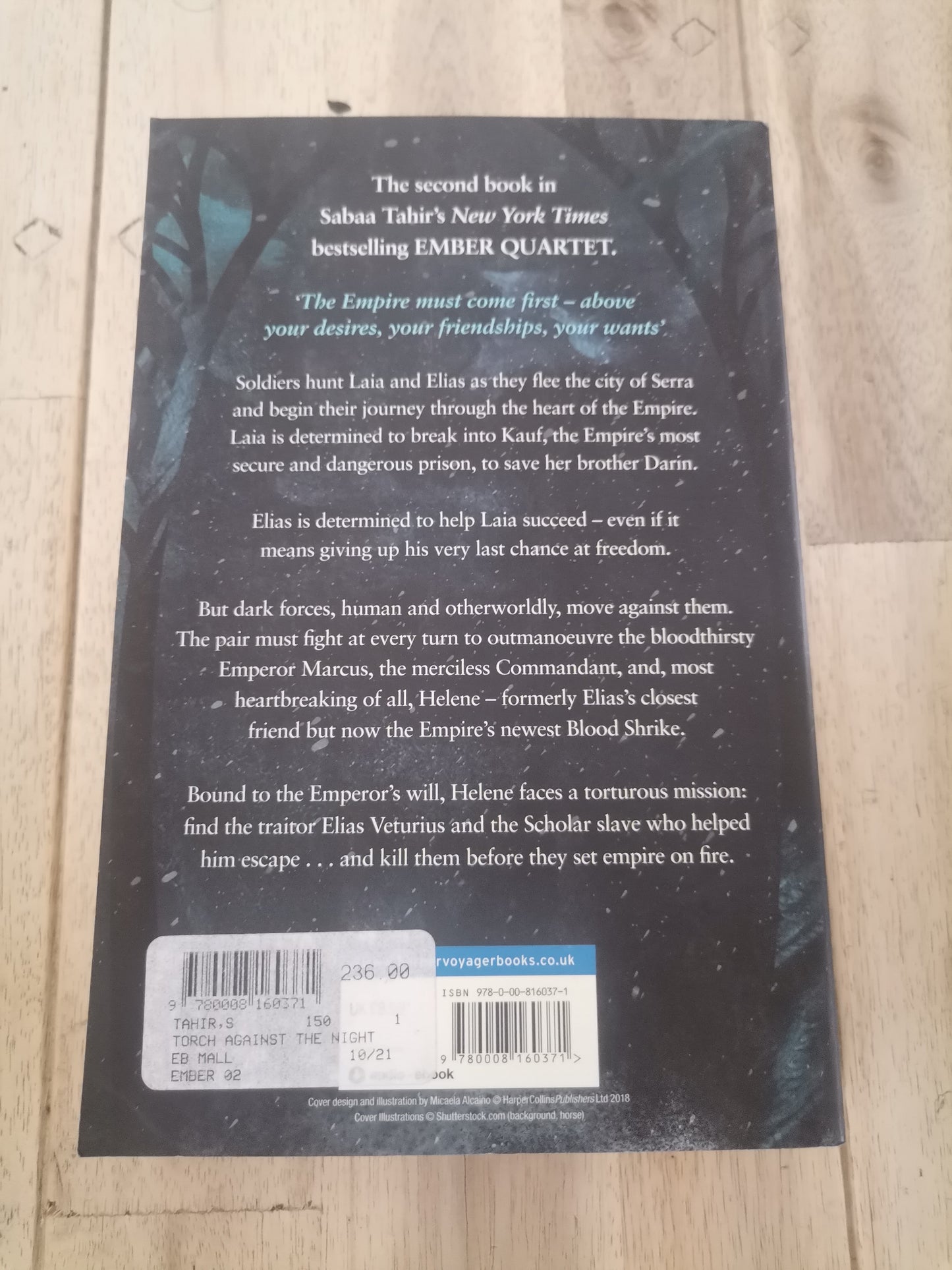 A Torch Against the Night - Sabaa Tahir (Paperback)