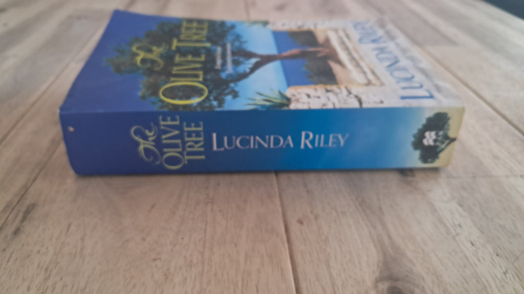 The Olive Tree – Lucinda Riley
