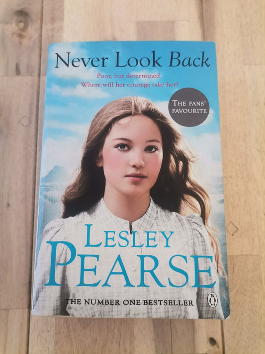 Never Look Back by Lesley Pearse