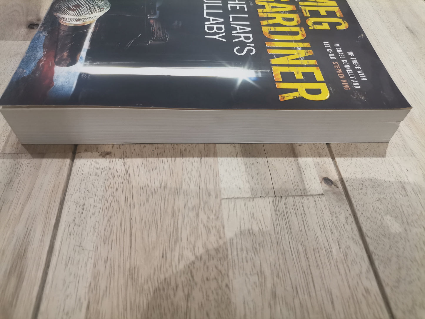 The Liar's Lullaby by Meg Gardiner