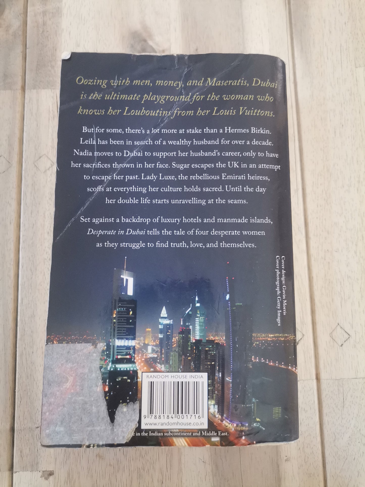 Desperate in Dubai - Ameera Al Hakawti