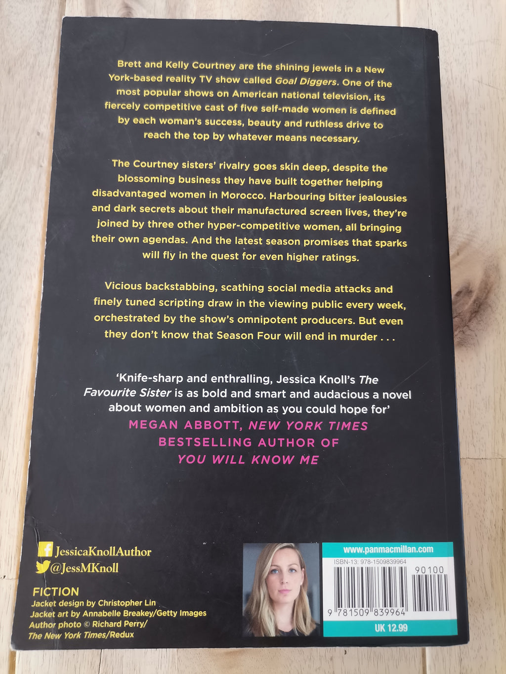 The Favourite Sister – Jessica Knoll
