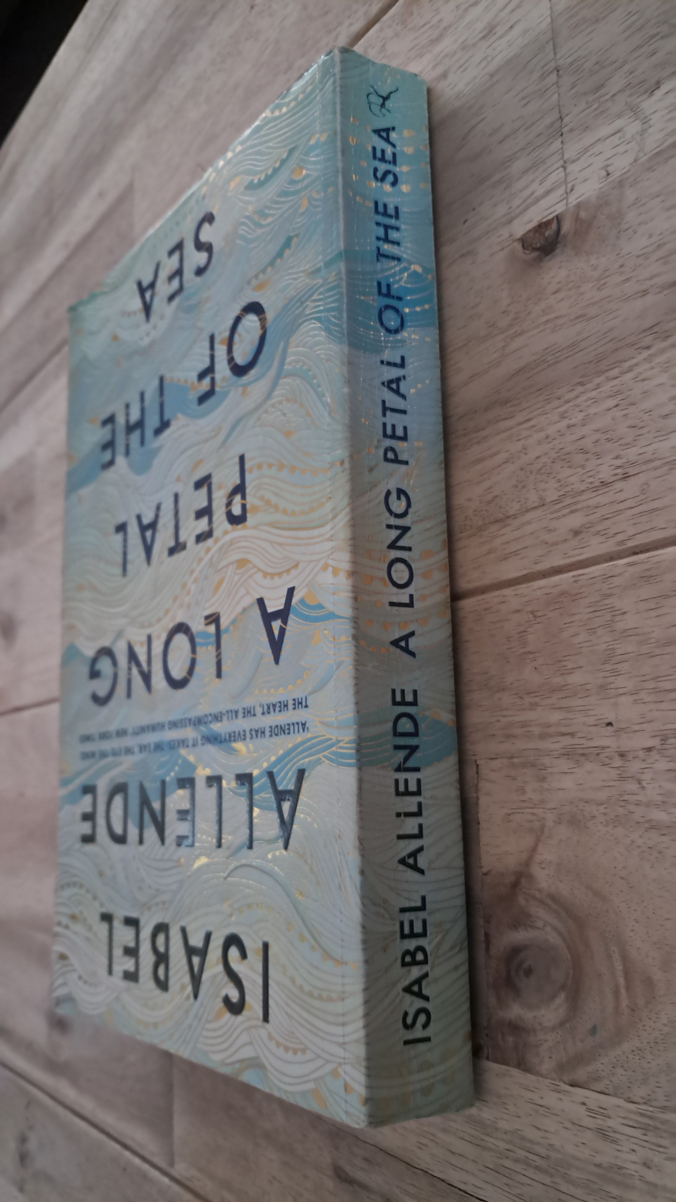 A Long Petal of the Sea – Isabel Allende