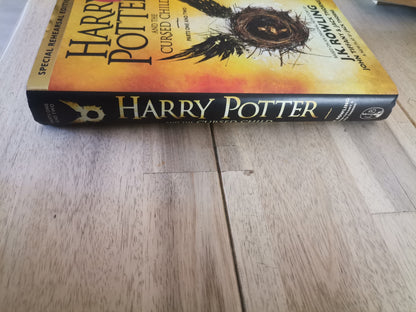 Harry Potter and the Cursed Child: Parts One and Two - Special Rehearsal Edition Script