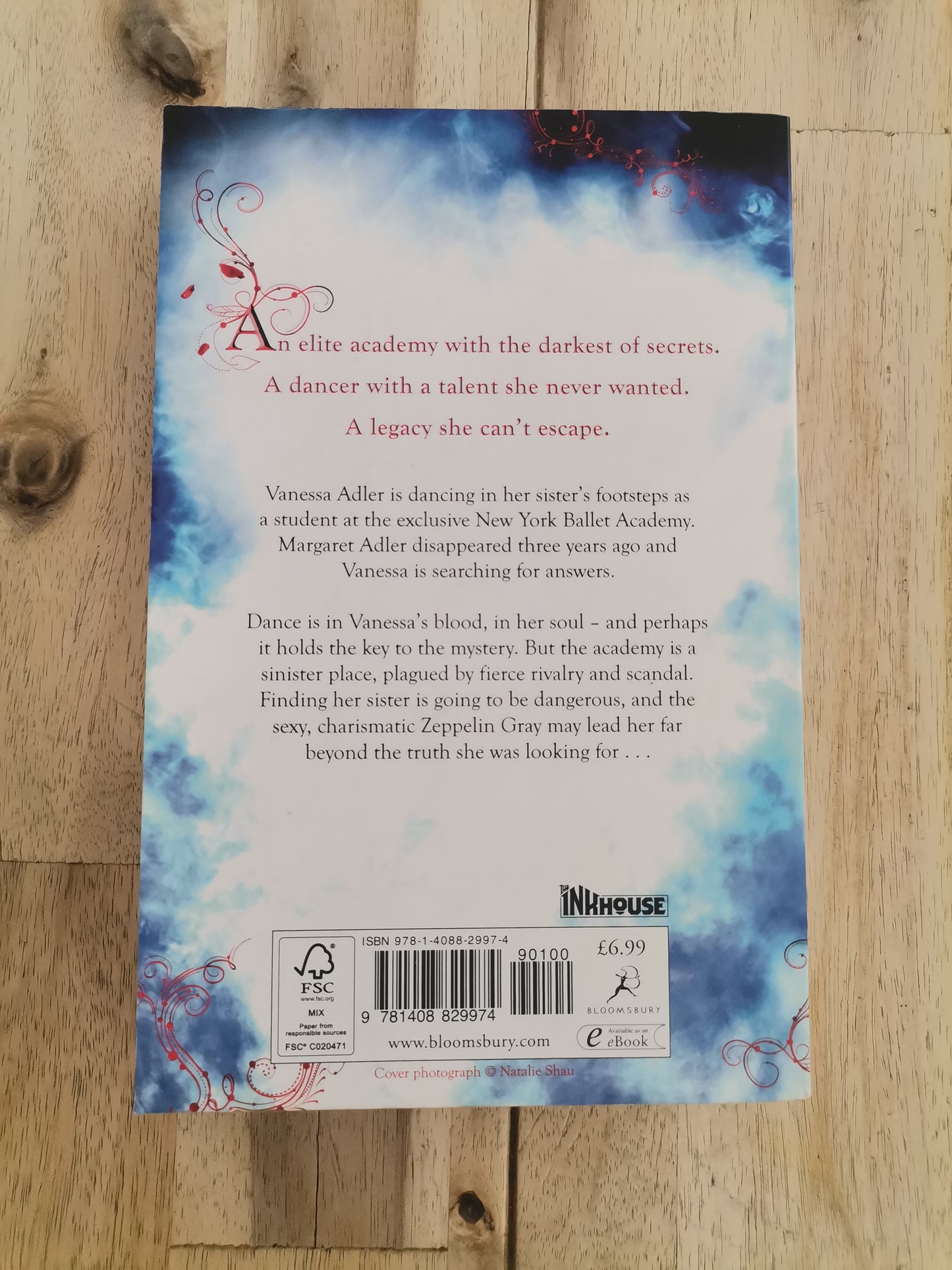 Dance of Shadows – Yelena Black